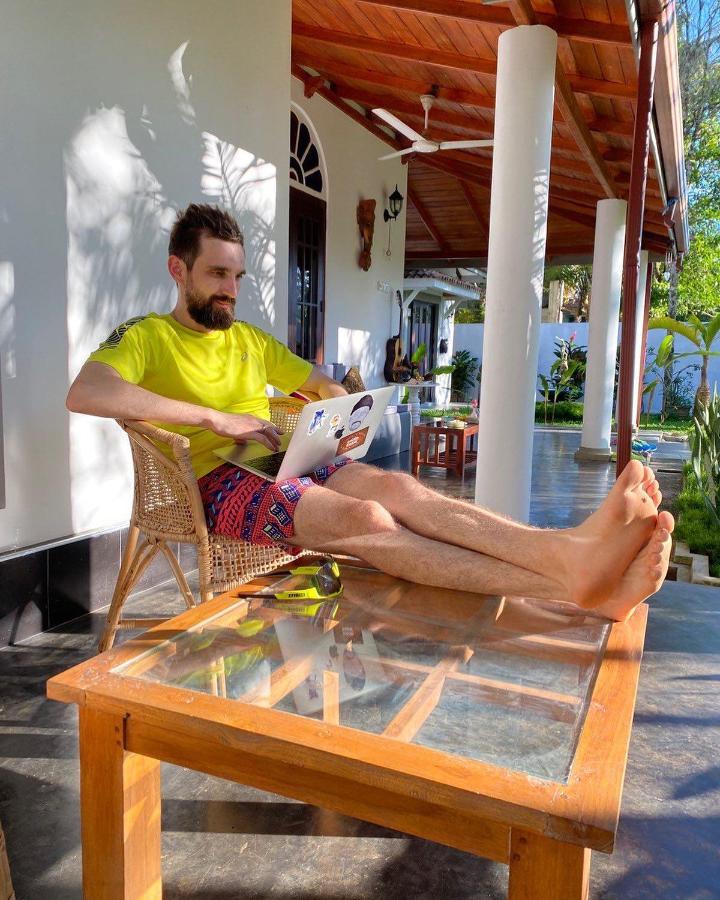Villa Ali Unawatuna Luaran gambar