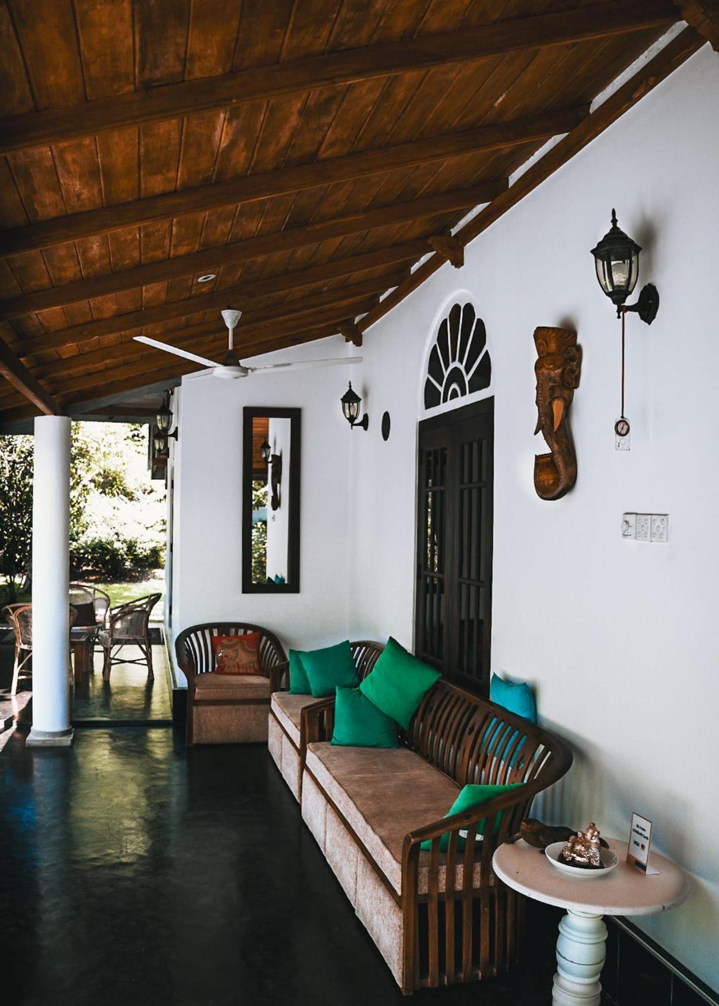 Villa Ali Unawatuna Luaran gambar