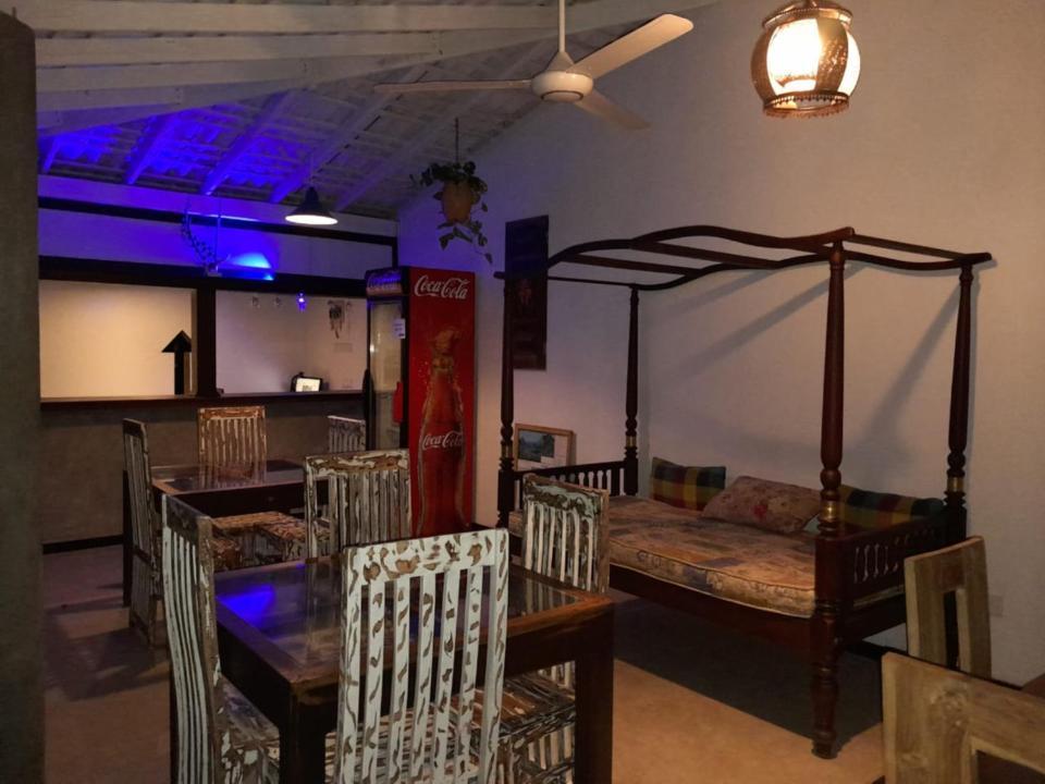 Villa Ali Unawatuna Luaran gambar